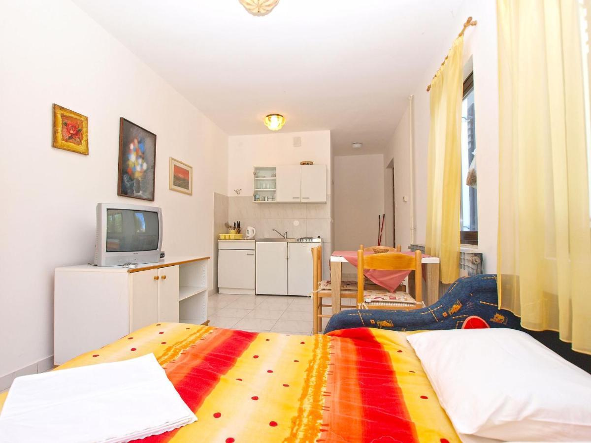 Apartments Puntizela 727 بولا المظهر الخارجي الصورة