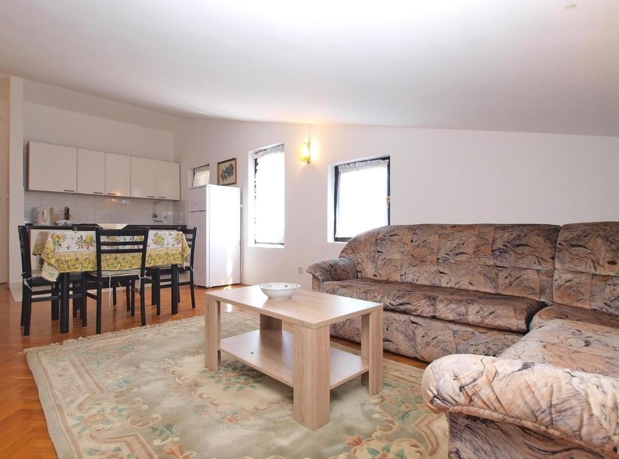 Apartments Puntizela 727 بولا المظهر الخارجي الصورة