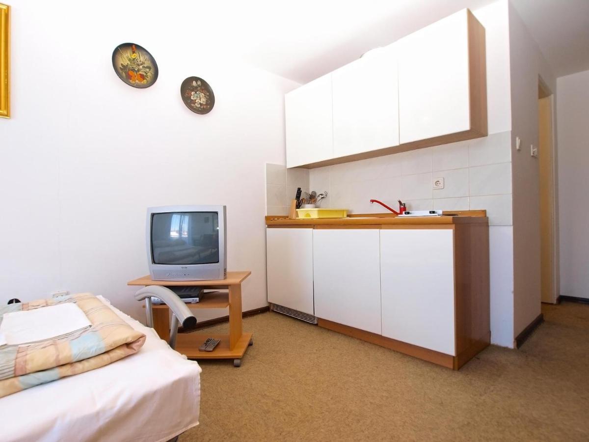 Apartments Puntizela 727 بولا المظهر الخارجي الصورة