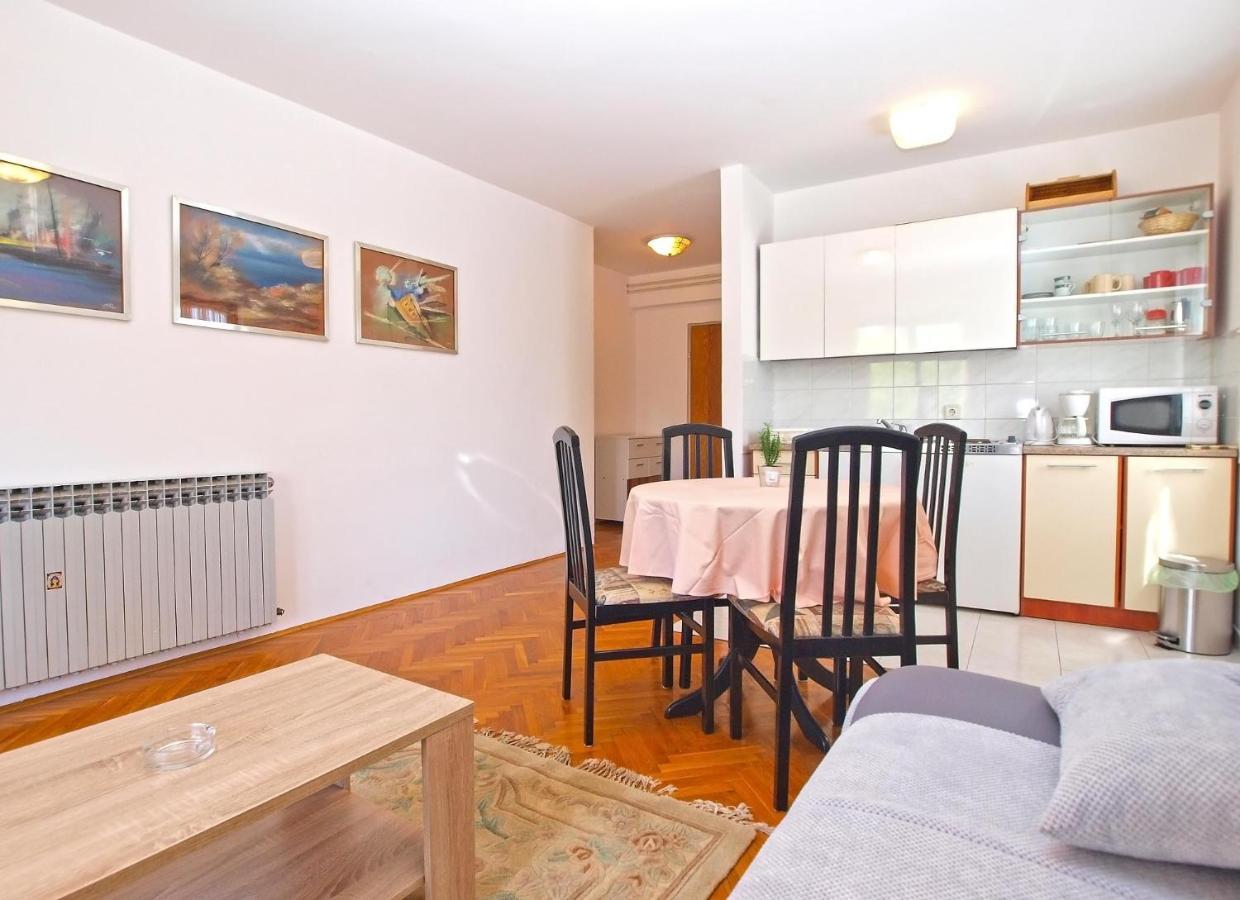 Apartments Puntizela 727 بولا المظهر الخارجي الصورة