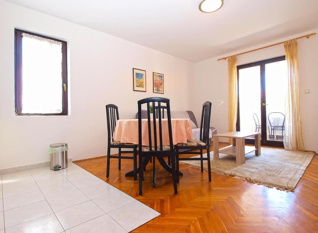 Apartments Puntizela 727 بولا المظهر الخارجي الصورة