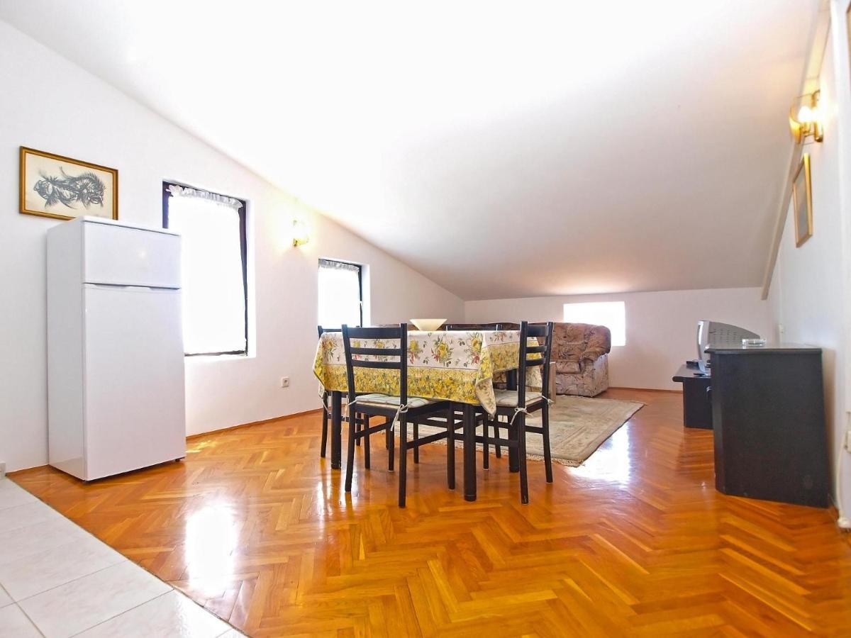 Apartments Puntizela 727 بولا المظهر الخارجي الصورة