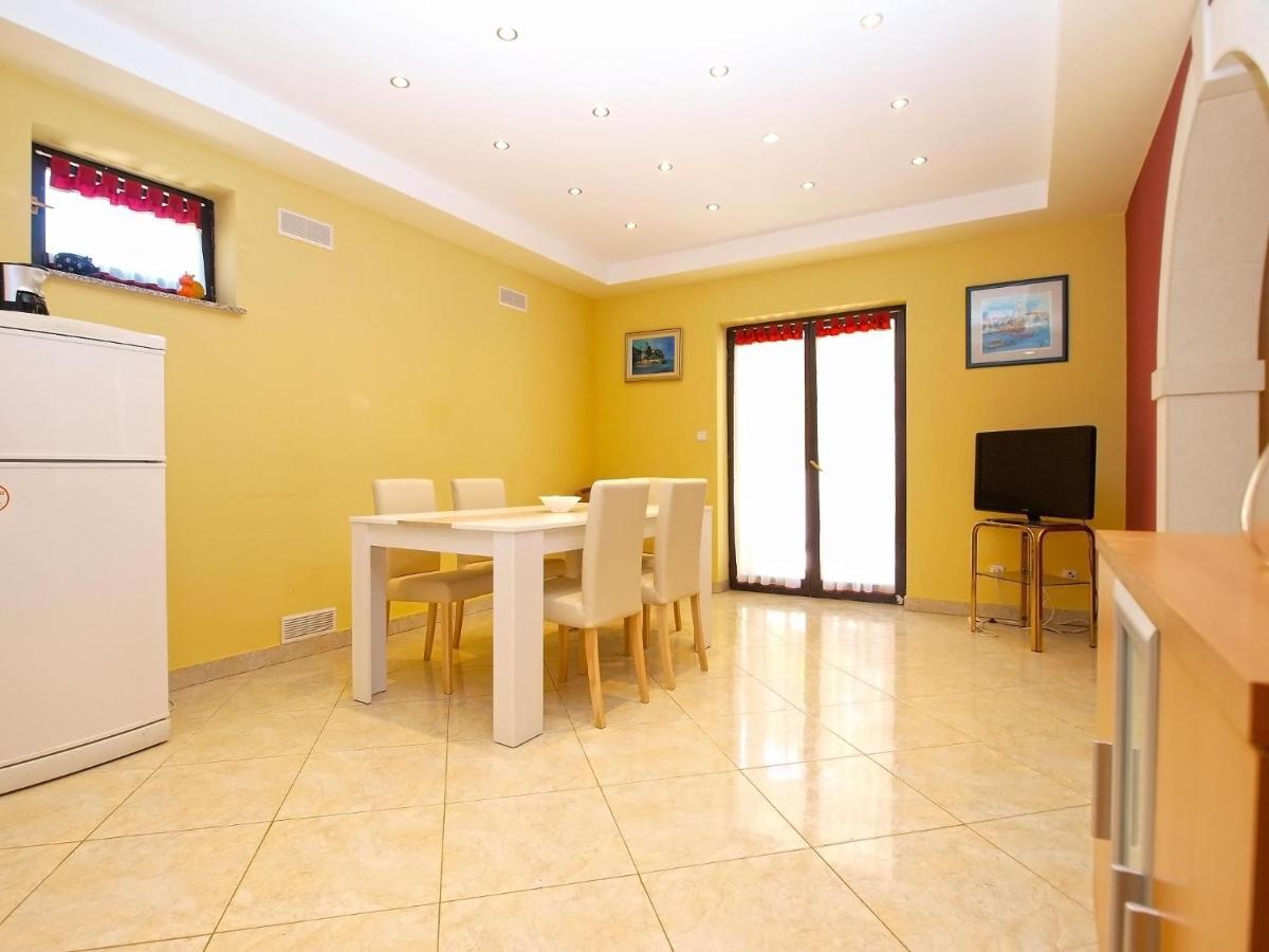 Apartments Puntizela 727 بولا المظهر الخارجي الصورة